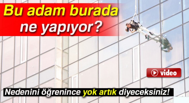 Bu adam burada ne yapıyor?