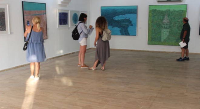 Deniz, kum ve güneşe sanat molası