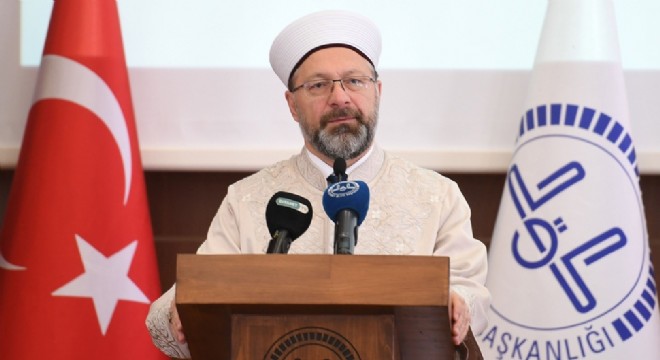 Diyanet ten cuma namazı açıklaması: Evde kılınabilir