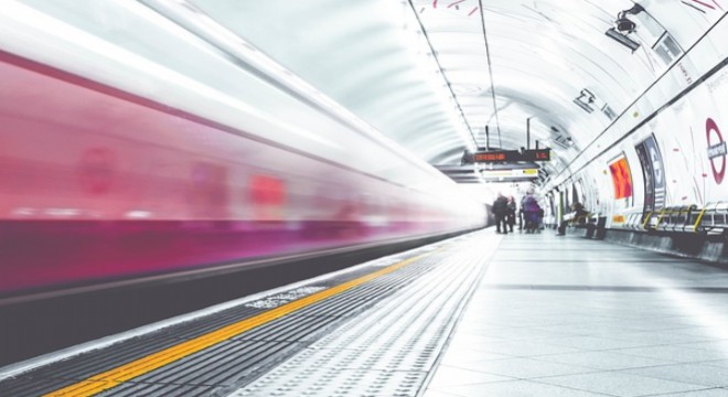 “Fuxing” yüksek hızlı tren, Tibet’te sefere başladı